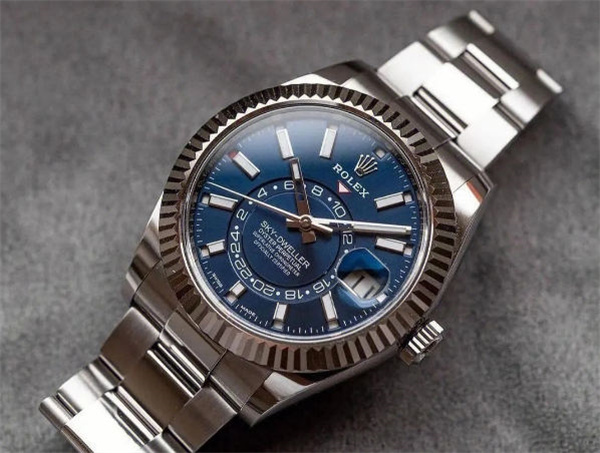 如何去除勞力士指針上的銹跡,讓時光重新煥發光彩?(圖) 如何去除勞力士指針上的銹跡,讓時光重新煥發光彩?(圖)