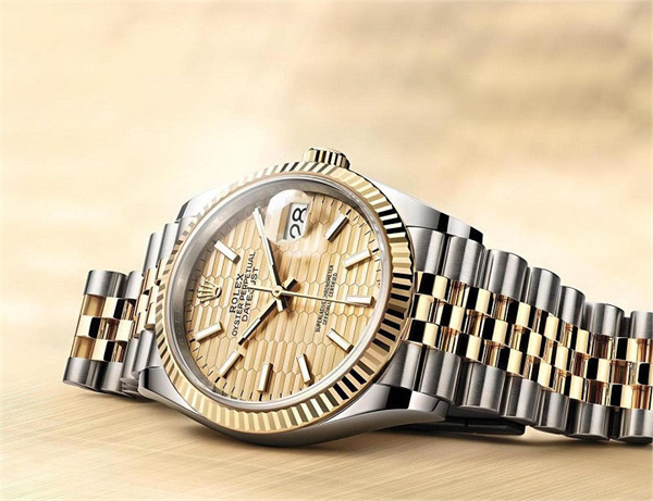 勞力士手表生銹了處理技巧盤點(diǎn)（科學(xué)保養(yǎng)與緊急修復(fù)方法）（圖）