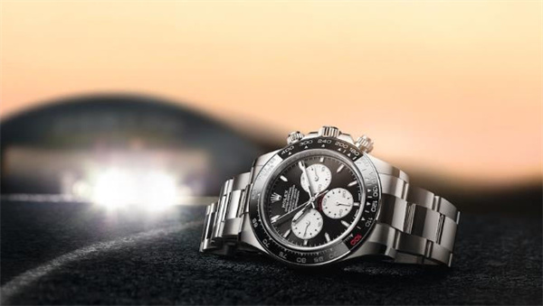 勞力士如何調(diào)節(jié)表帶松緊(圖) 勞力士如何調(diào)節(jié)表帶松緊(圖)