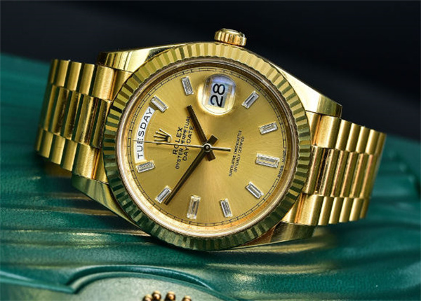 勞力士腕表表盤生銹怎么處理(圖) 勞力士腕表表盤生銹怎么處理(圖)