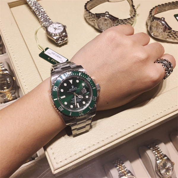 勞力士腕表走時(shí)不準(zhǔn)處理技巧盤點(diǎn)(圖) 勞力士腕表走時(shí)不準(zhǔn)處理技巧盤點(diǎn)(圖)